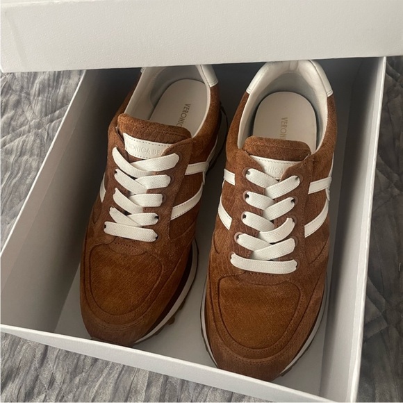 🔥 Veronica Beard Valentina Hazelwood Corduroy Sneakers EUC - Picture 5 of 16